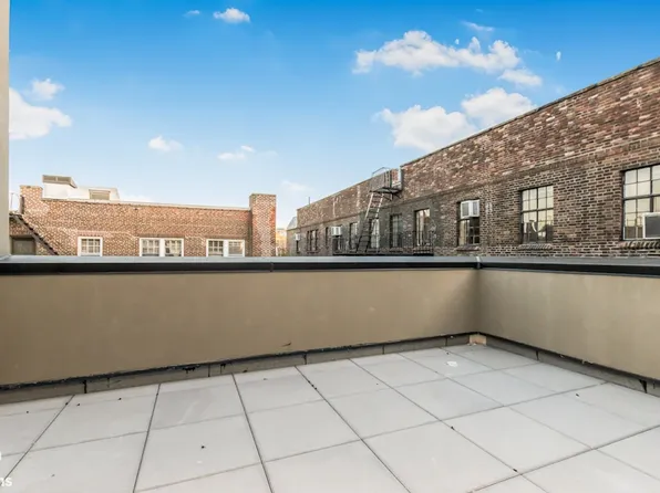 205 Cabrini Boulevard image 16 of 22