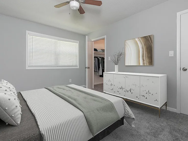 Crown Point Townhomes — Photo 11