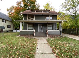 751 Chicago Ave, Lansing, MI 48915