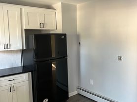 56 Harris St, Haledon, NJ