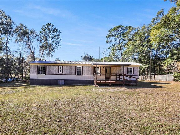 2nd image of 5959 Deer Park Cir
