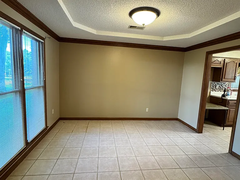 2025 Mount Badon Ln — Photo 17