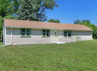 N1480 Orchid DRIVE, Genoa City, WI 53128