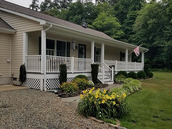 3rd image of 24308 Marlyn Dr