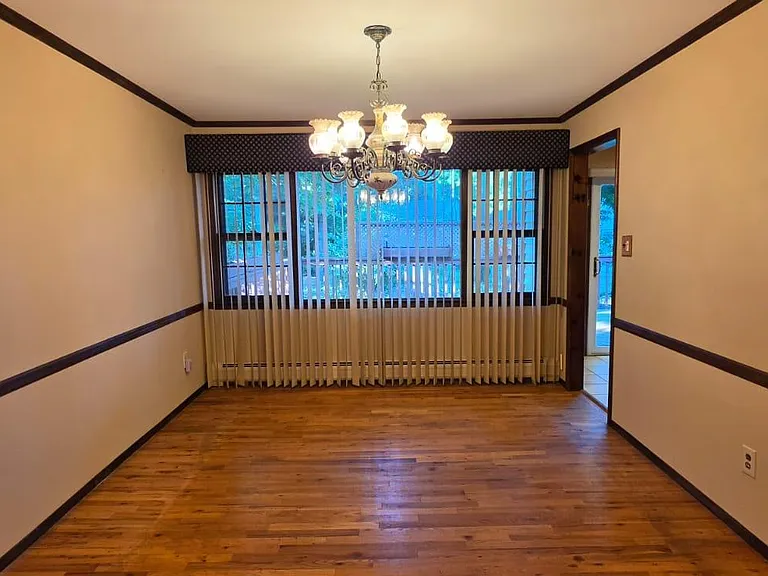 12 Palisades Ct — Photo 4