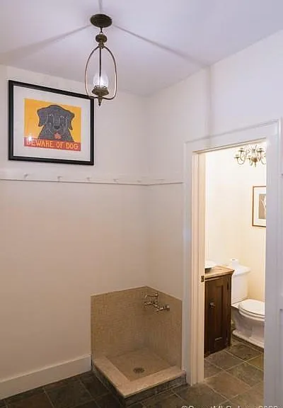 33 Sentry Hill Rd — Photo 25