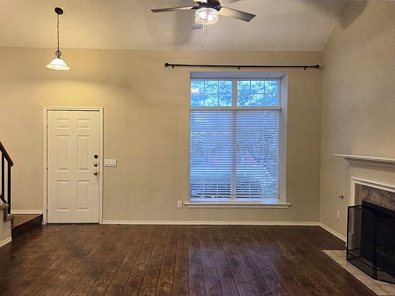 Living Room entry