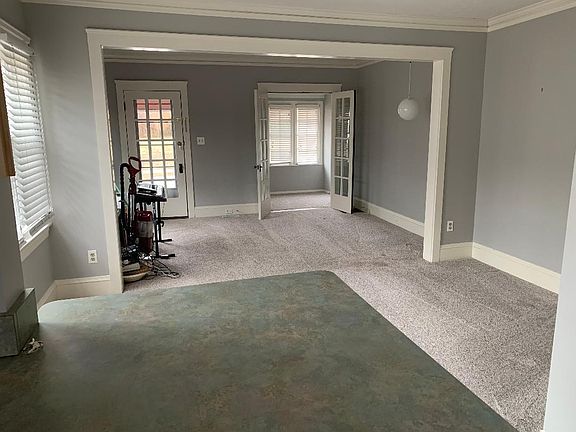 3rd image of 1240 Allen Ct
