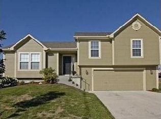 18470 Cherry St, Gardner, KS 66030