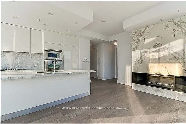 42 Charles St E #4702 — Photo 7