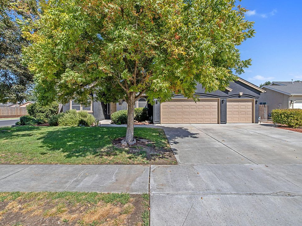 1st image of 912 Apple Avenue