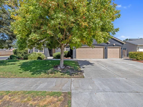 912 Apple Avenue, Lemoore, CA 93245