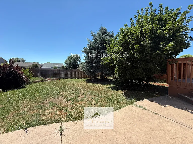 854 Daffodil St — Photo 17