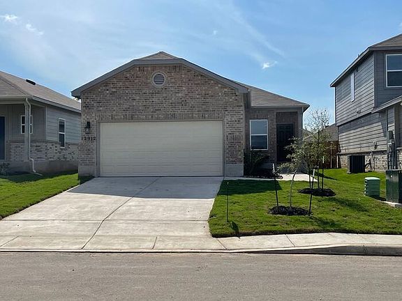 3rd image of 12912 Candace Way