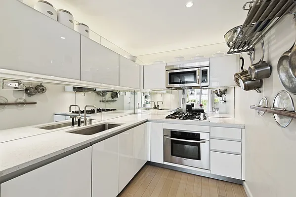 Rented by Nest Seekers International | media 24