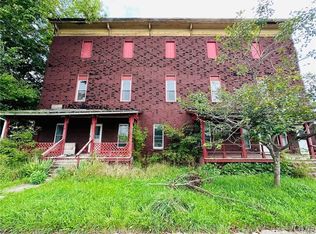 6 Depot St, Antwerp, NY 13608