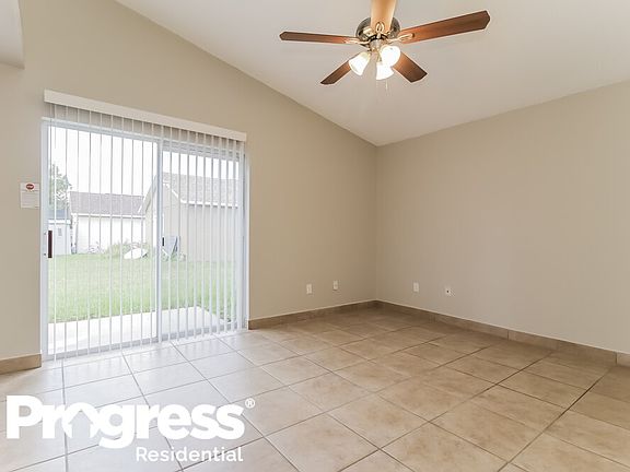 5th image of 4124 Hampshire Village Ct