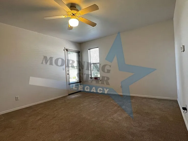 703 City View Dr — Photo 10