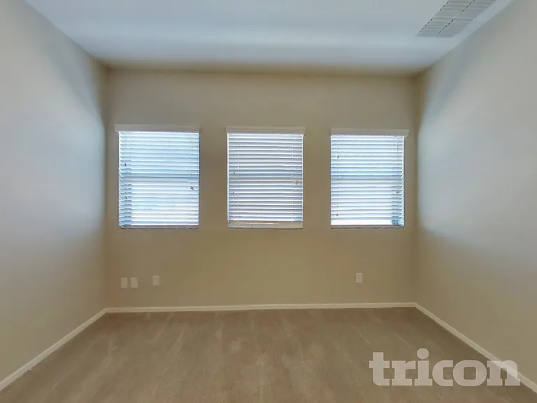 1795 W Matthews Dr — Photo 17