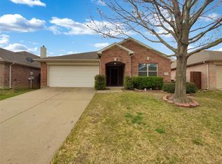 1718 Duck Cove Dr, Aubrey, TX 76227