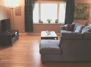 2 Glenbrook Dr, Prospect Heights, IL 60070