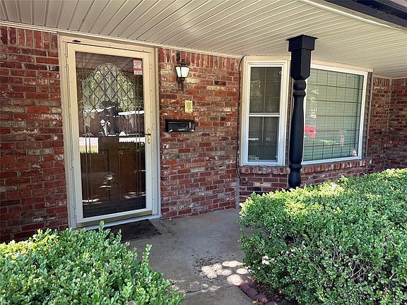 2nd image of 1617 N McMillan Ave