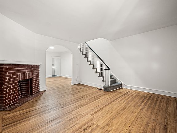 4th image of 4428 Sherwood Rd
