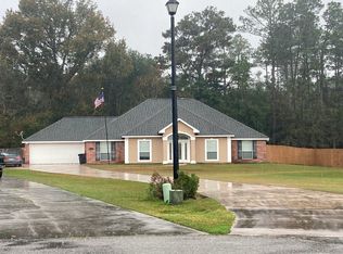 106 Navajo Dr, Picayune, MS 39466