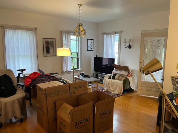 61 N Prospect St #3, Burlington, VT 05401