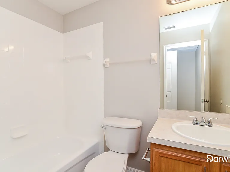 2783 S Slater Dr — Photo 10