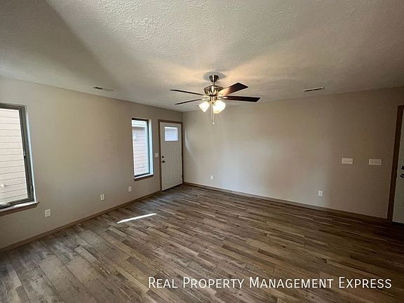 3rd image of 9715 W Broek Dr