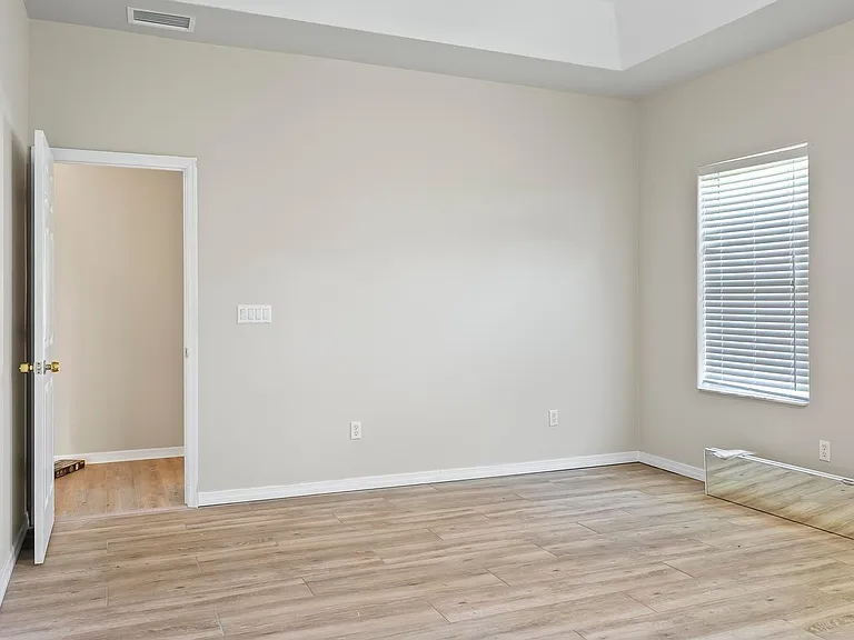 24 Lakecliff Dr — Photo 39