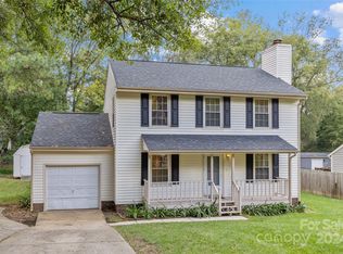 11823 Carmel Lakes Dr, Charlotte, NC 28226