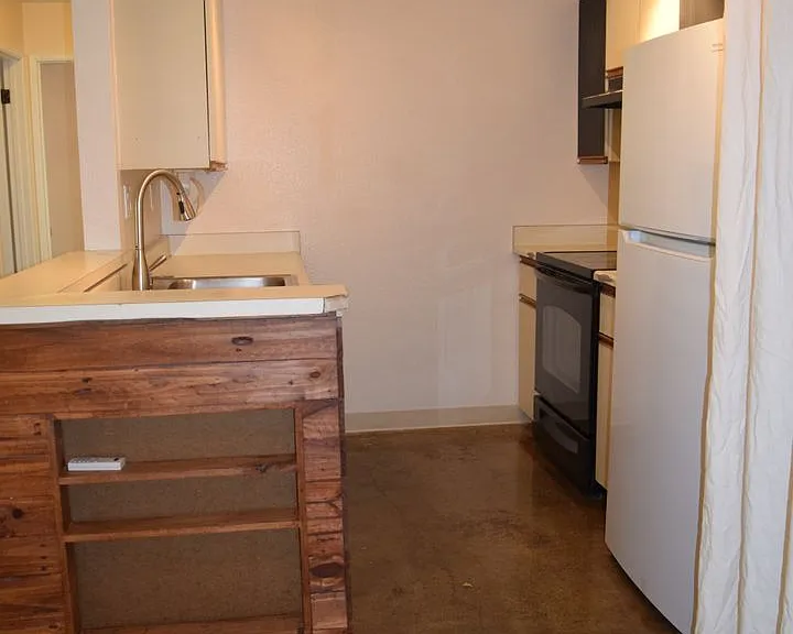 140 Uwapo Rd #1-104 — Photo 12