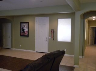 2412 S Playa Ave, Fresno, CA 93727