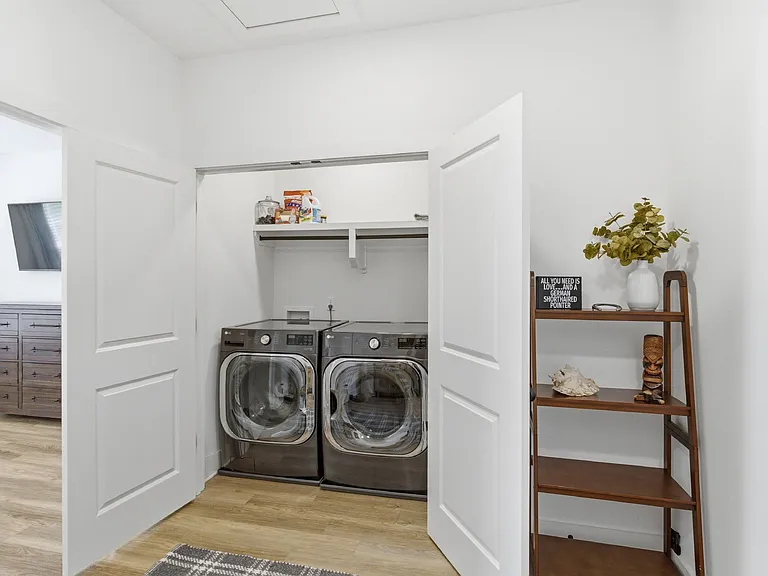 700 N Dupont Ave #311 — Photo 18