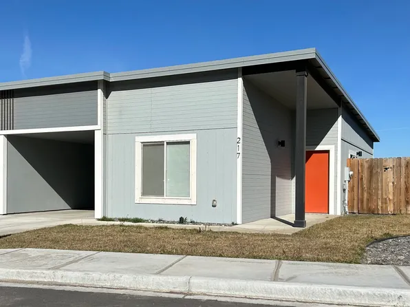 217 Stockton Ave, Umatilla, OR 97882