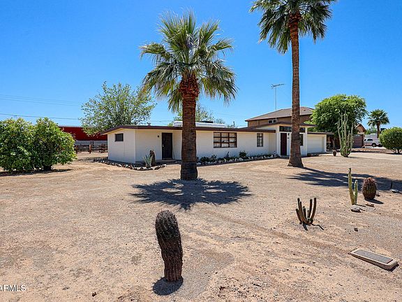 3rd image of 3039 E CHARTER OAK Road