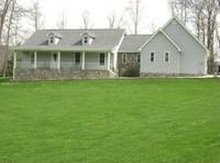 929 Saxon Bolt Rd, Arnett, WV 25007