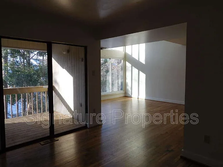 10192 Iron Mill Rd — Photo 9