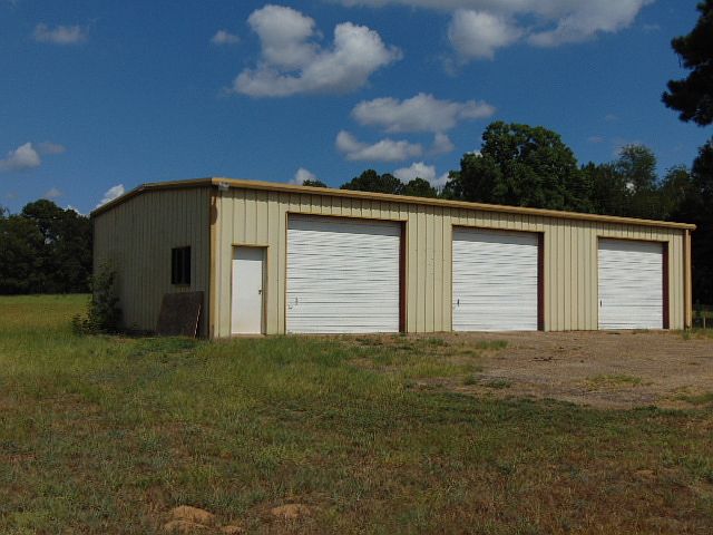 1st image of 43670 Us Highway 69 N