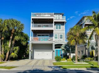 547 Beach Rd, Sarasota, FL 34242