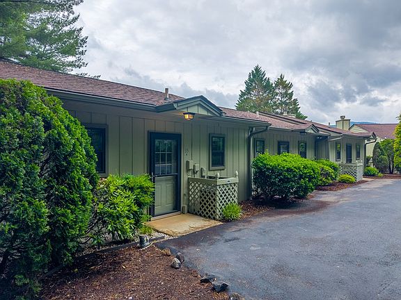 5th image of 35A Mint Lake Ct W