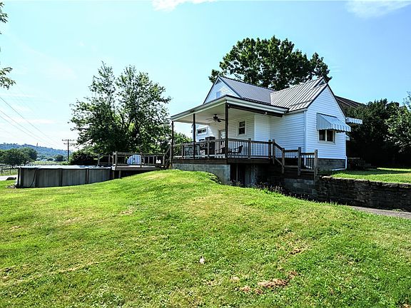 3rd image of 120 Reed Ave