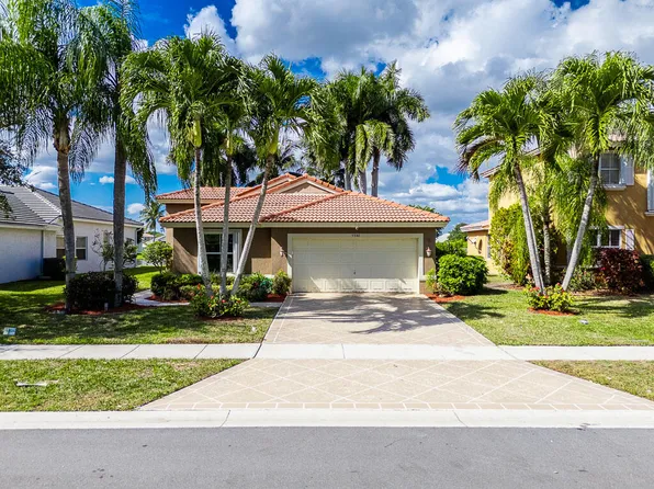 5540 Muirfield Village Circle, Lake Worth, FL 33463