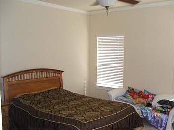 2nd image of 4002 Huntington Ln