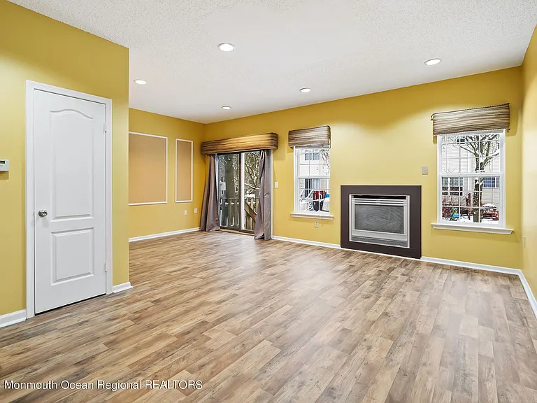 707 Hatchery Ct — Photo 15