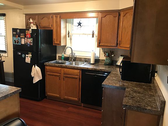 5th image of 109 Jameson St