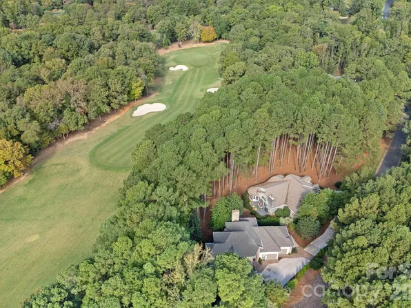 176 Yadkin Fls, New London, NC 28127