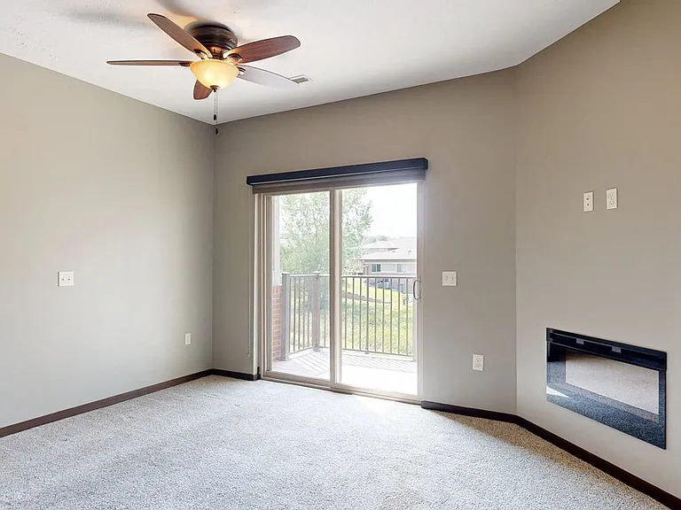 Villas of Omaha at Butler Ridge — Photo 65
